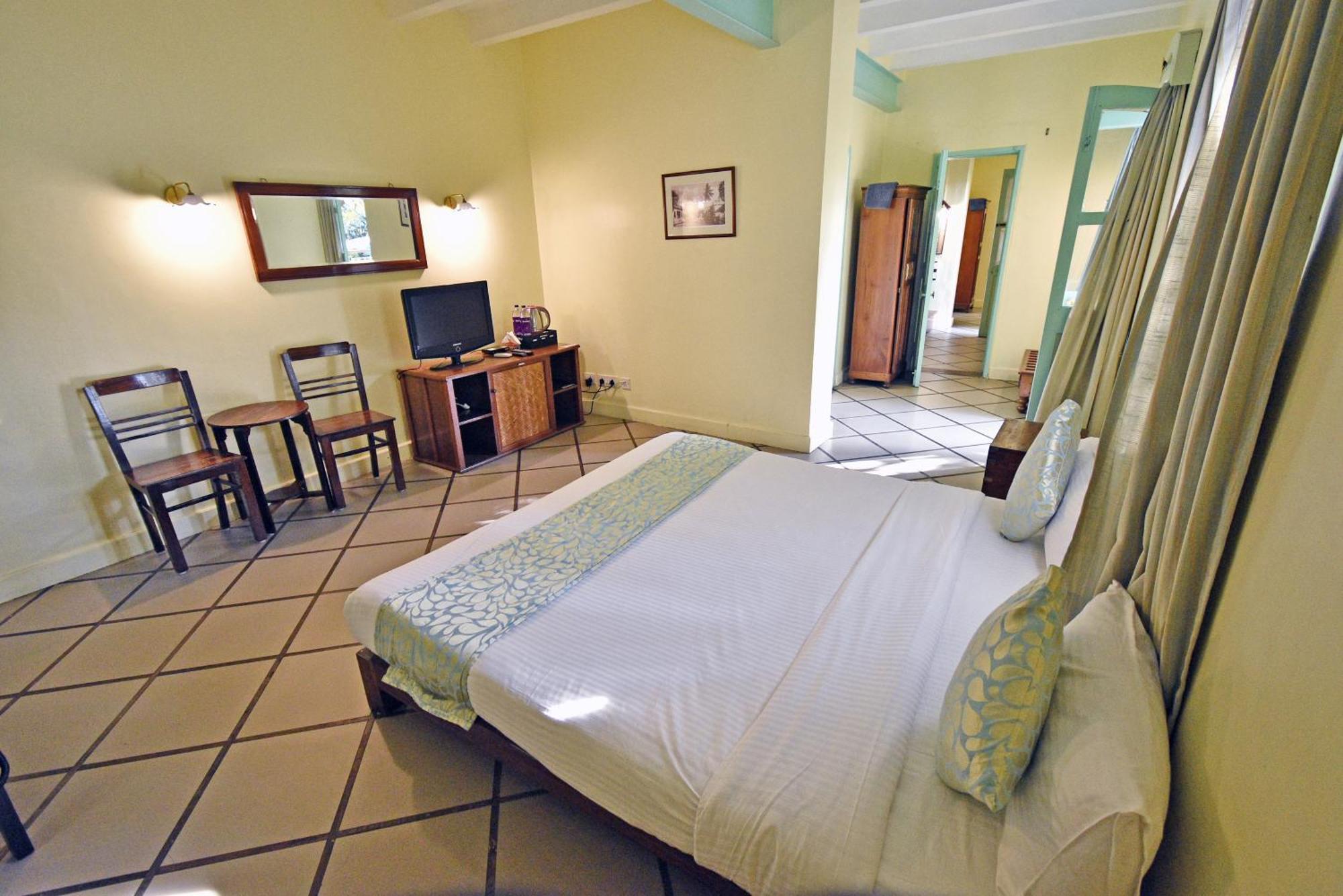 Hotel Villa Des Gouverneurs Пондичерри Экстерьер фото
